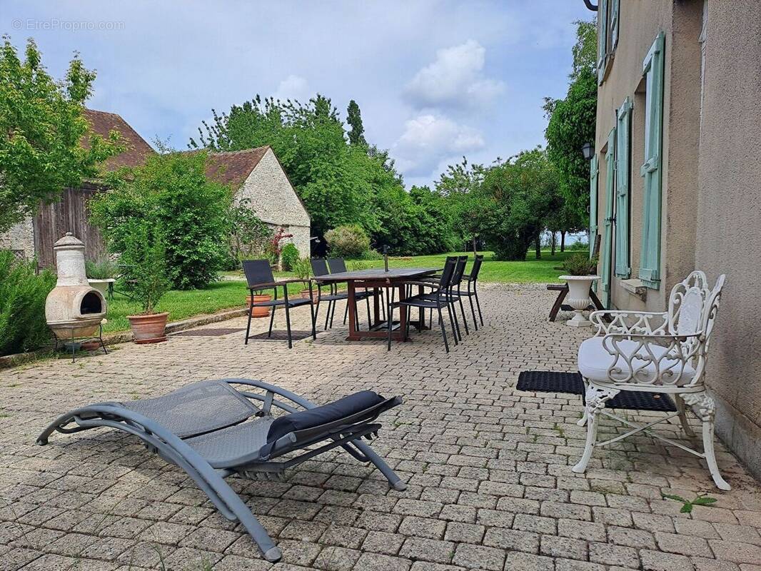 Maison à LA CHAPELLE-D'AUNAINVILLE