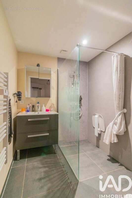 Photo 9 - Maison à MOUZEUIL-SAINT-MARTIN