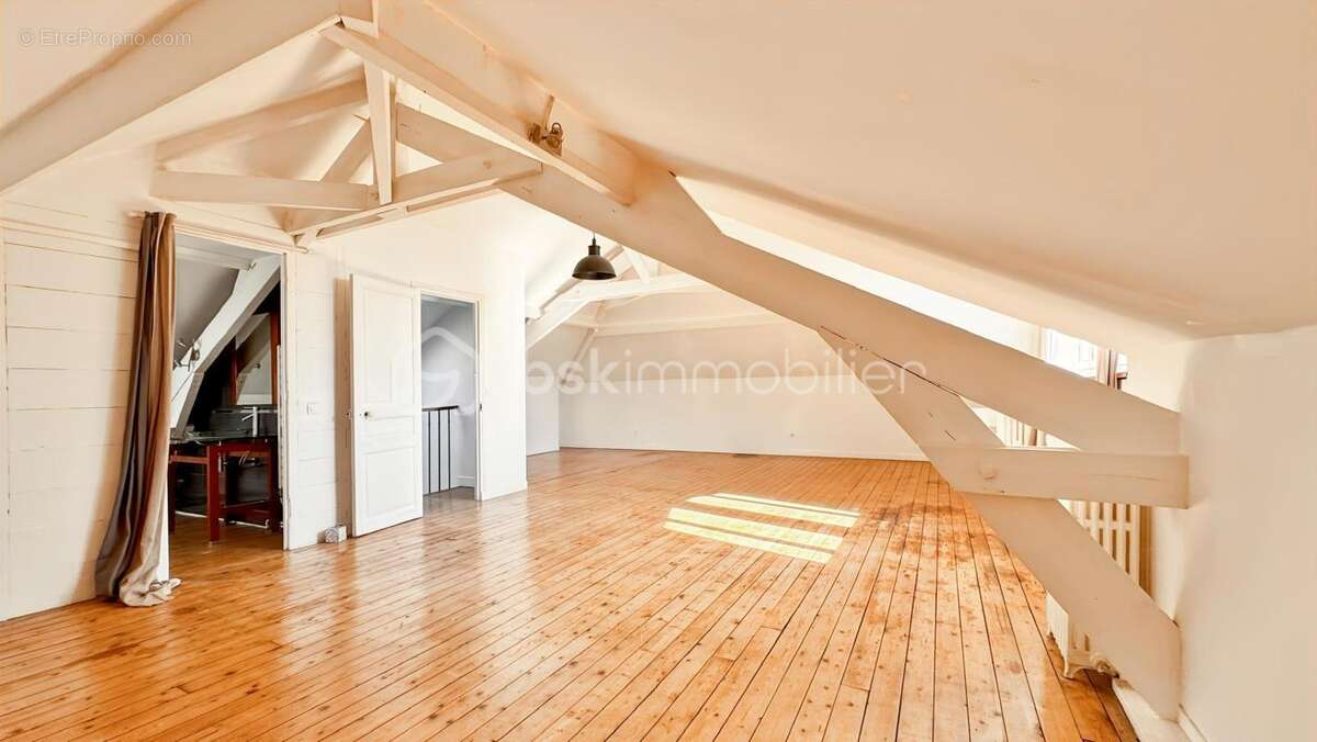 Maison à NEUILLY-PLAISANCE