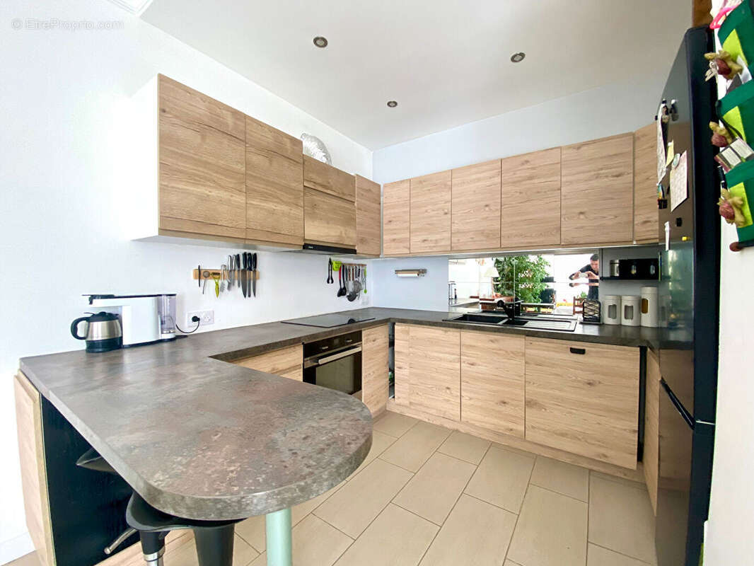 Maison plain-pied 4 chambres, 757 m² de terrain, 12 mins gare ! - photo 7