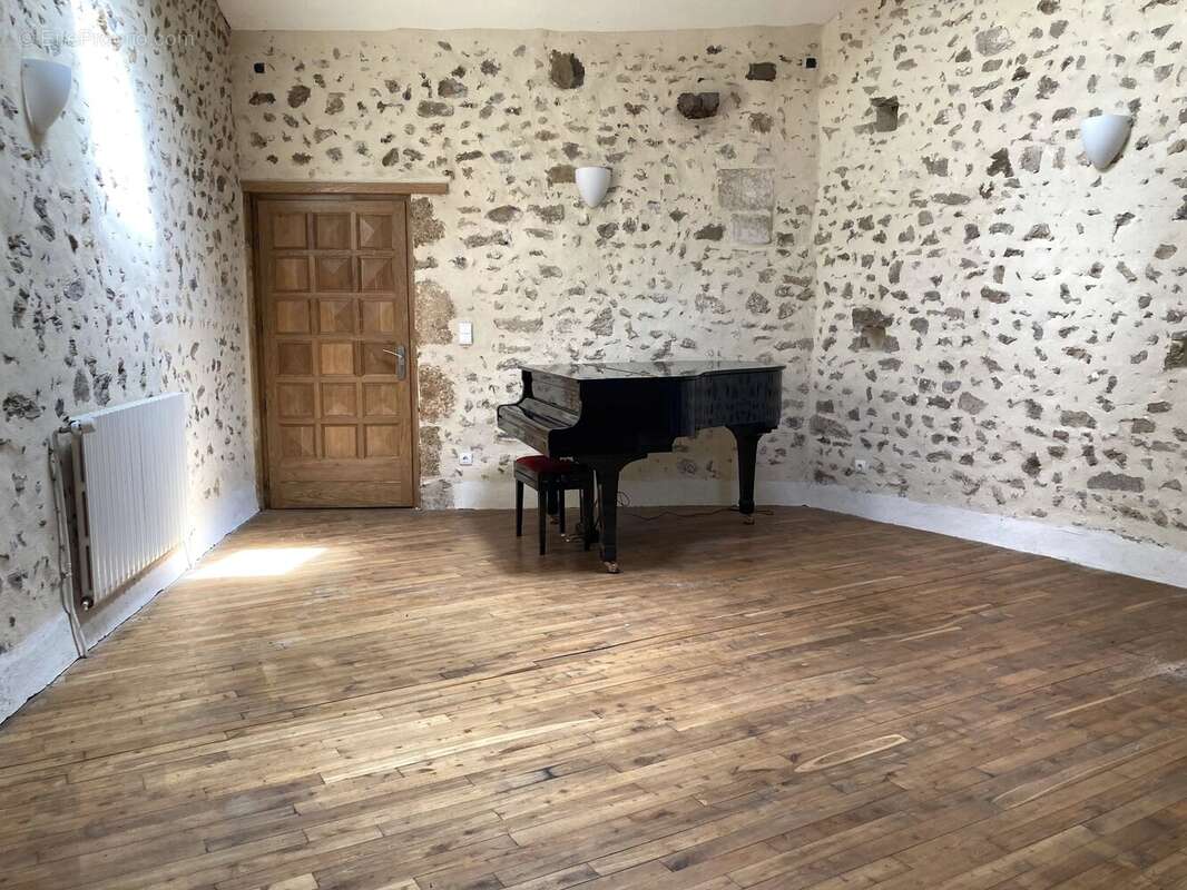 Maison à SANXAY