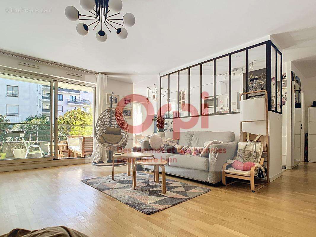 Appartement à ISSY-LES-MOULINEAUX