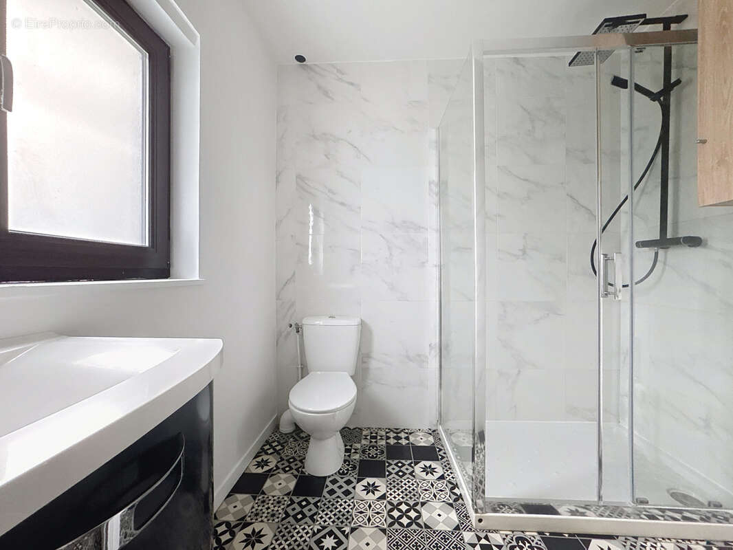 Maison à FRANQUEVILLE-SAINT-PIERRE