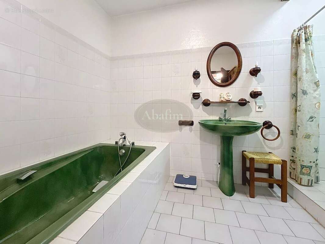 Maison à TRIE-SUR-BAISE