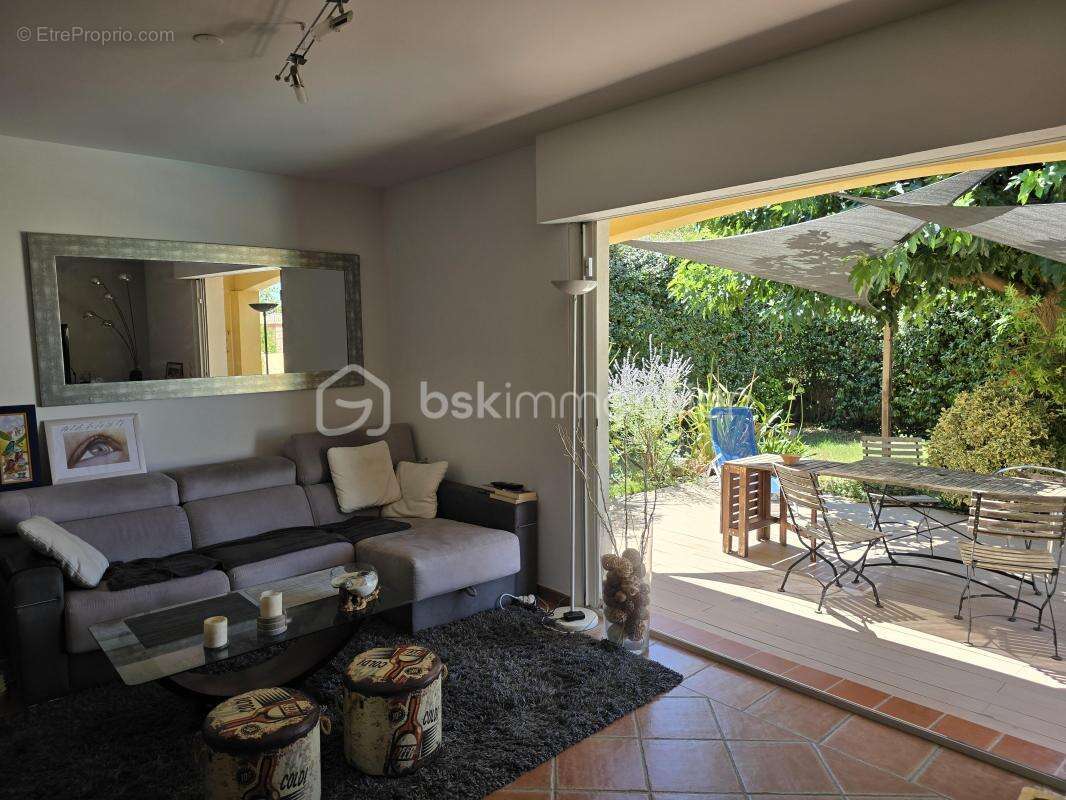 Maison 121 m² – 4 chambres – 2 sdb – piscine – garage – sans vis-à-vis – terrain 700 m² – dpe b - photo 5
