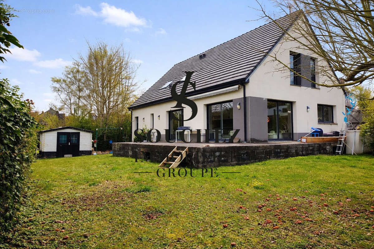 Maison à ANGRES