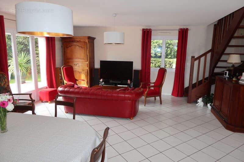 Maison à HENOUVILLE