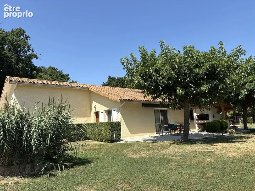 Photo Maison à Arzay au prix de 279 000€