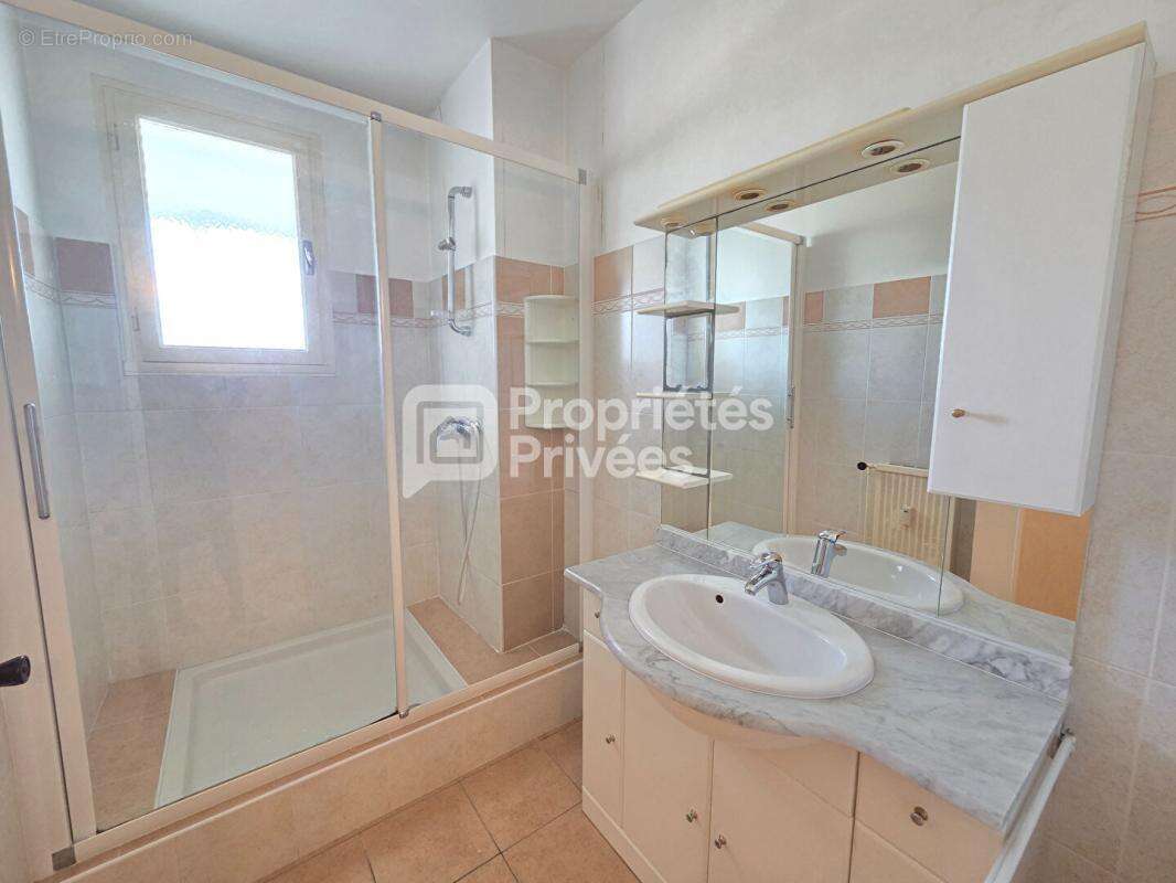 Appartement à MONTELIMAR