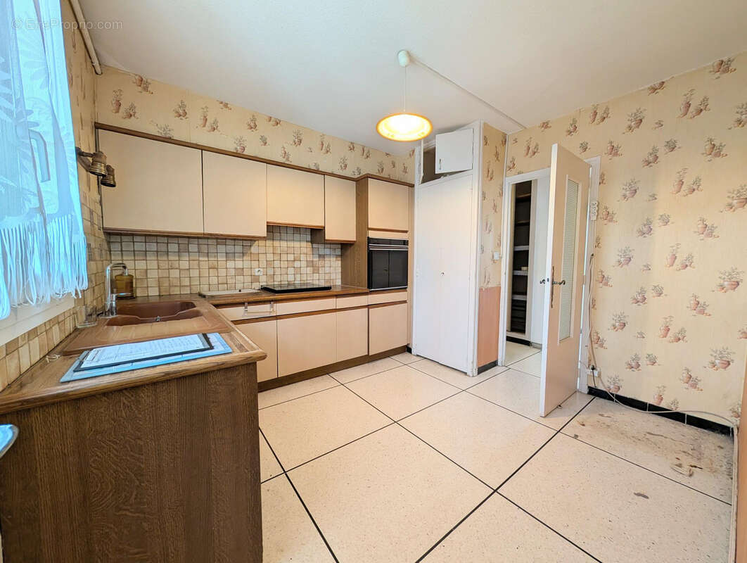 Appartement à CASTELNAU-LE-LEZ