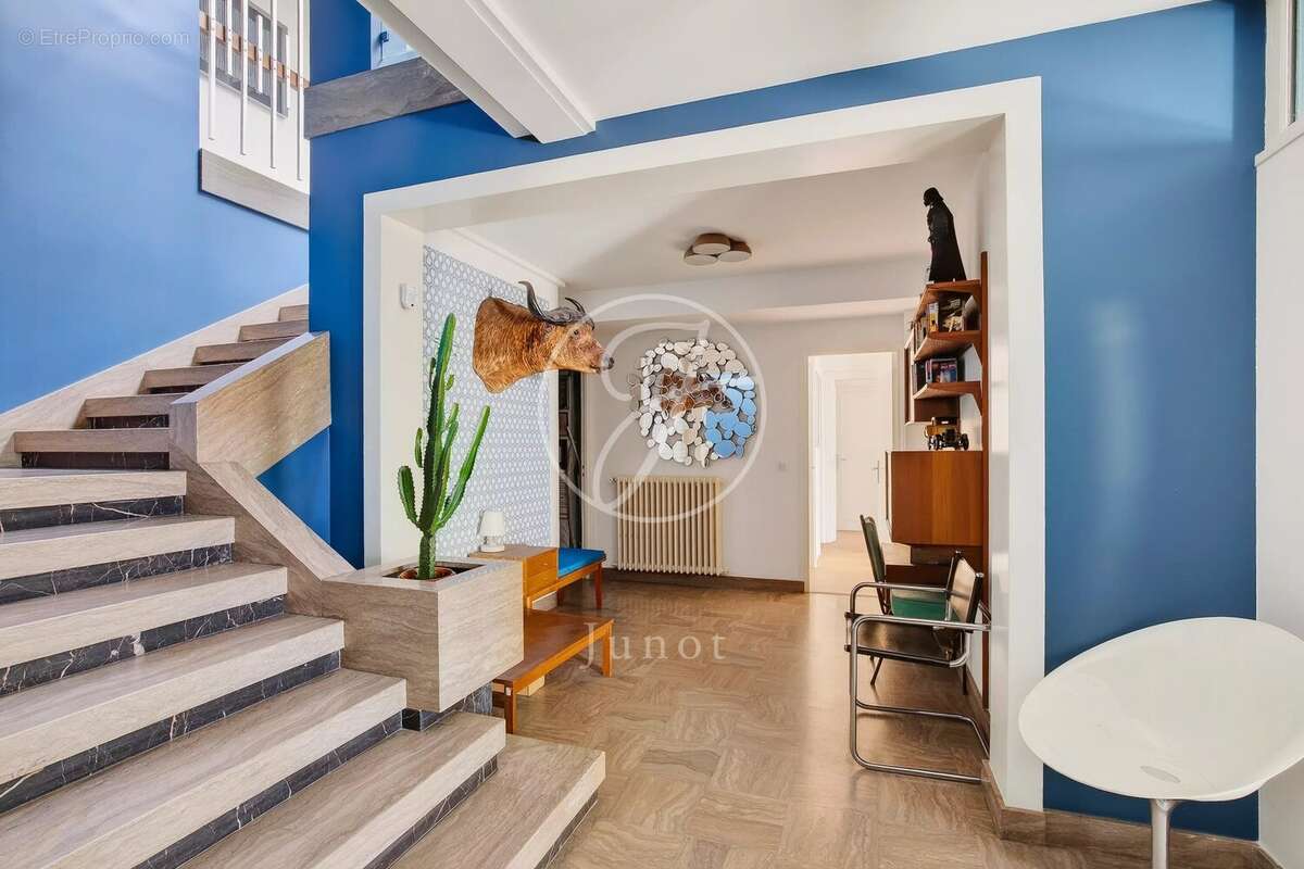 Maison à SAINT-CLOUD