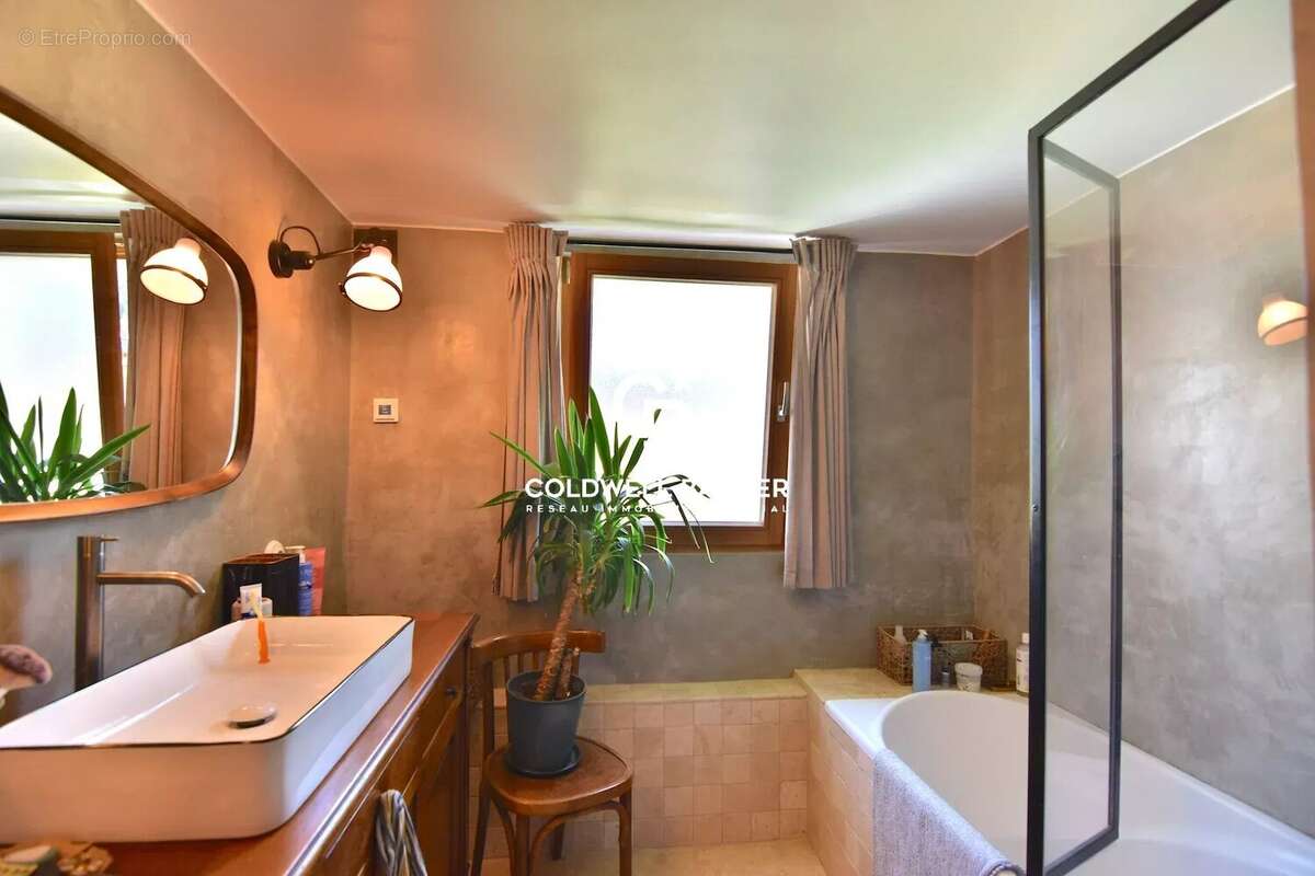 Appartement à CHAMONIX-MONT-BLANC