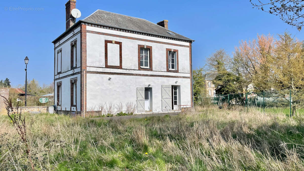 Maison à LE FIDELAIRE