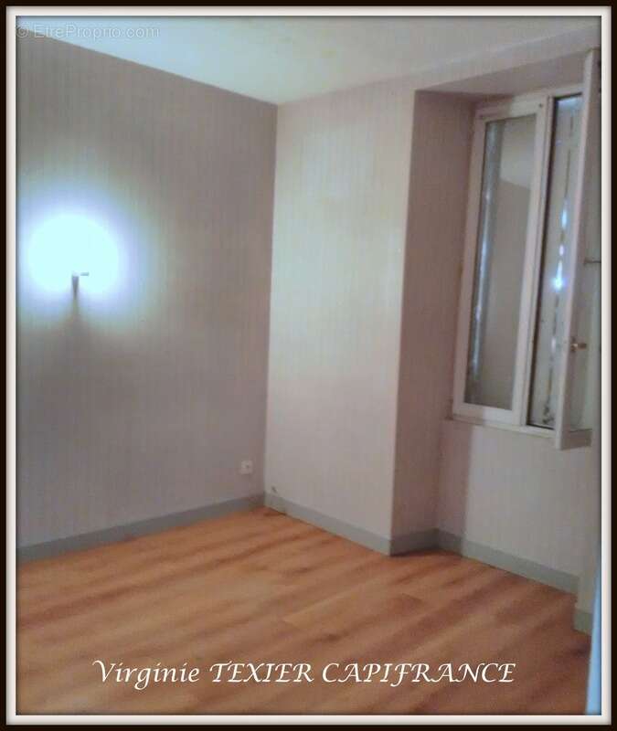 Maison à vendre 4 pièces SAINT JEAN D'ANGELY (17) avec jardin et garage - photo 21