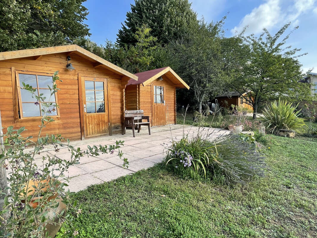 Maison à SAINT-CYR-AU-MONT-D'OR