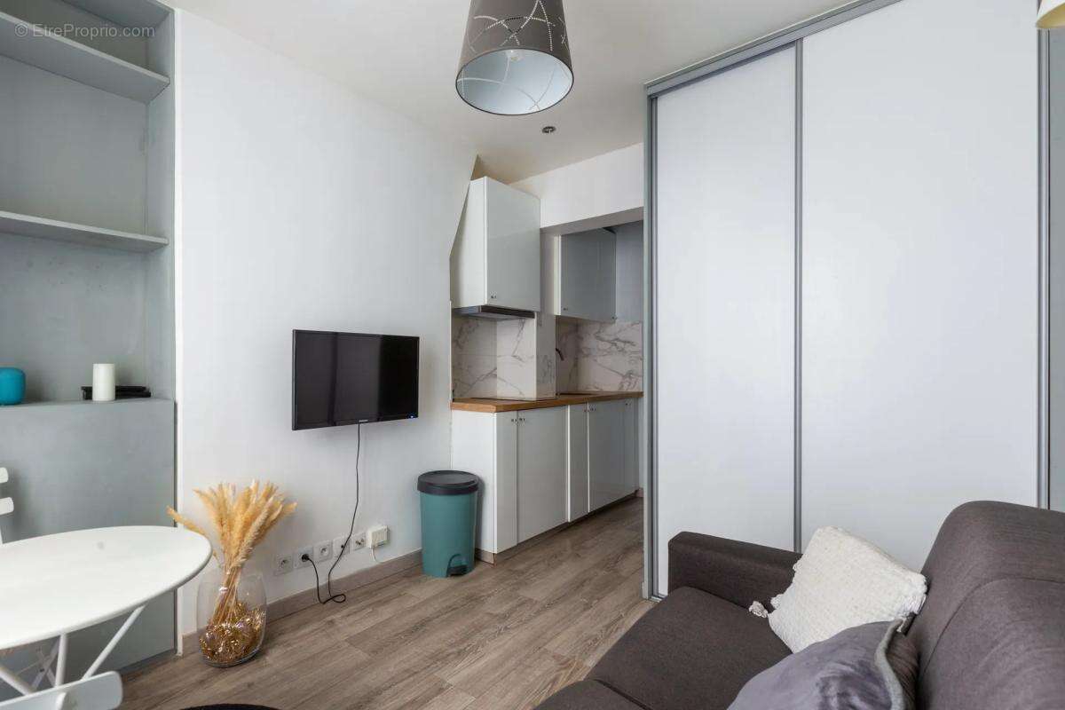 Appartement à PARIS-18E
