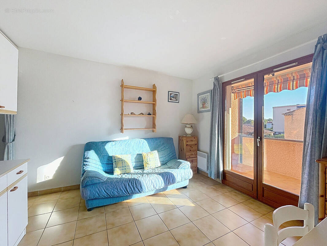 Appartement à BORMES-LES-MIMOSAS