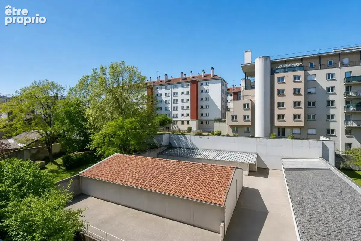 Appartement T4 / 2 chambres / Grand séjour / Quartier Plaisance - photo 4