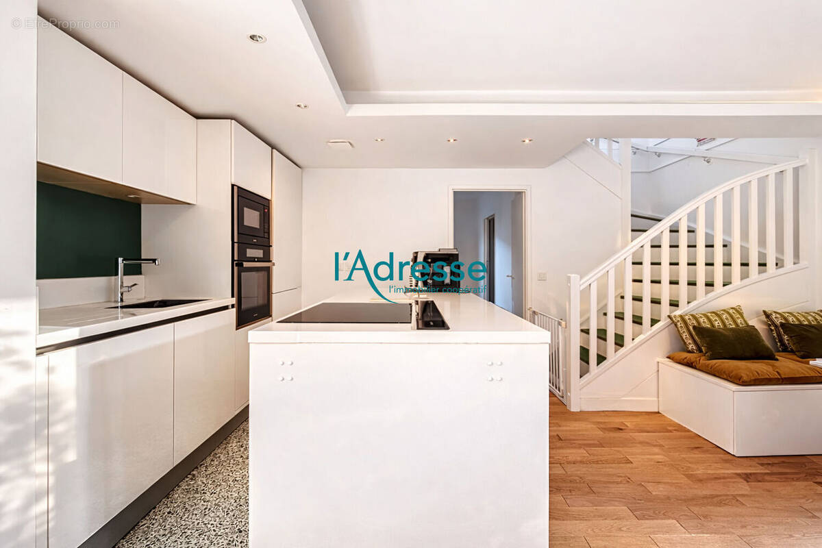Appartement à NANTERRE
