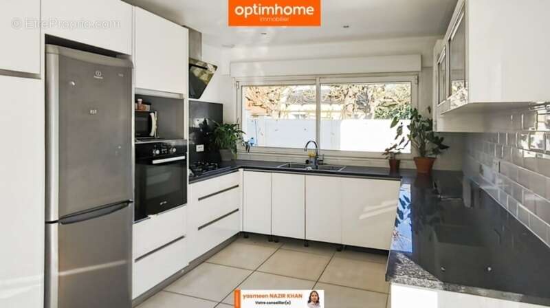 Maison à PARAY-VIEILLE-POSTE