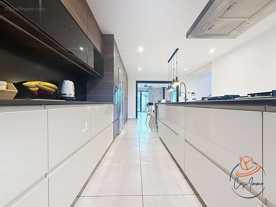 Maison à BELLEGARDE-SUR-VALSERINE