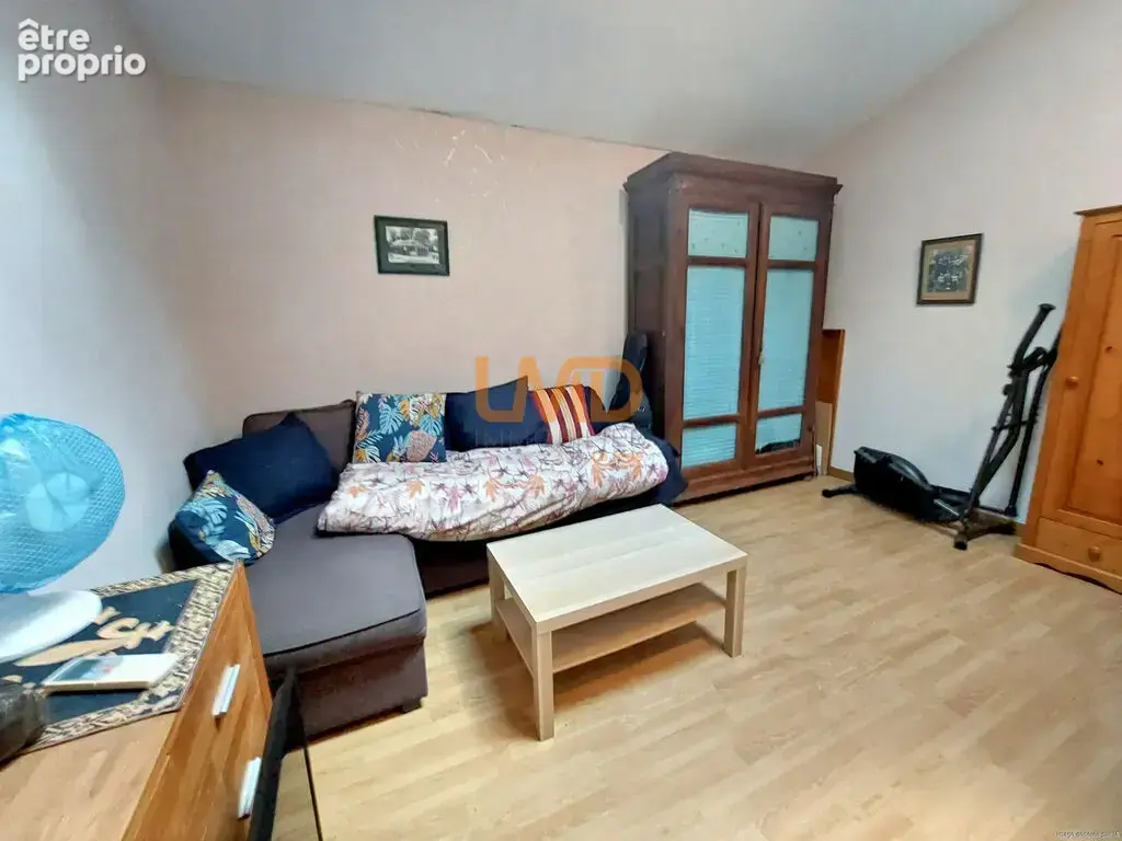 77, Montereau, maison en pierre , très bon état sur environ 1hec - photo 12