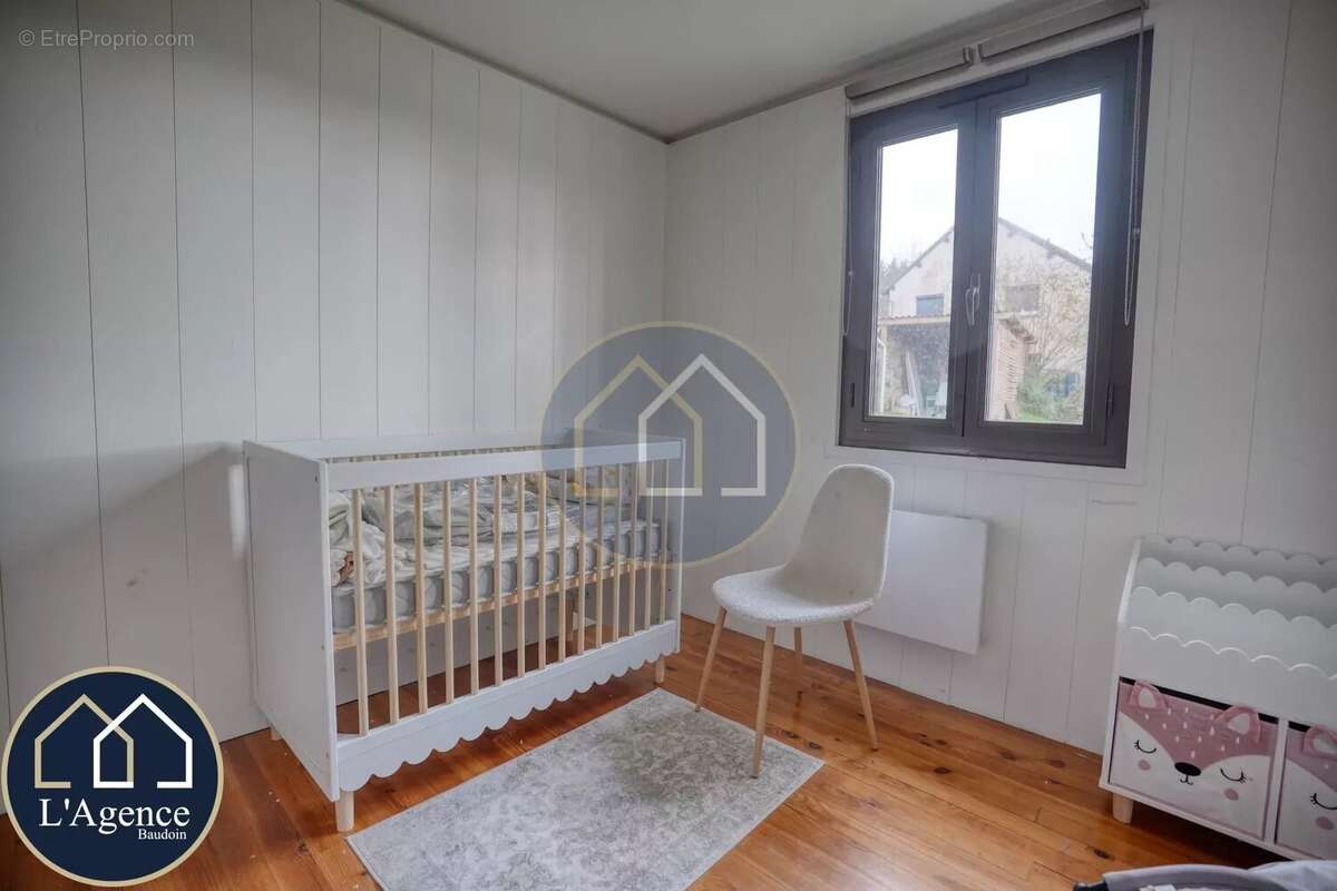 Maison à NOGENT-LE-ROI