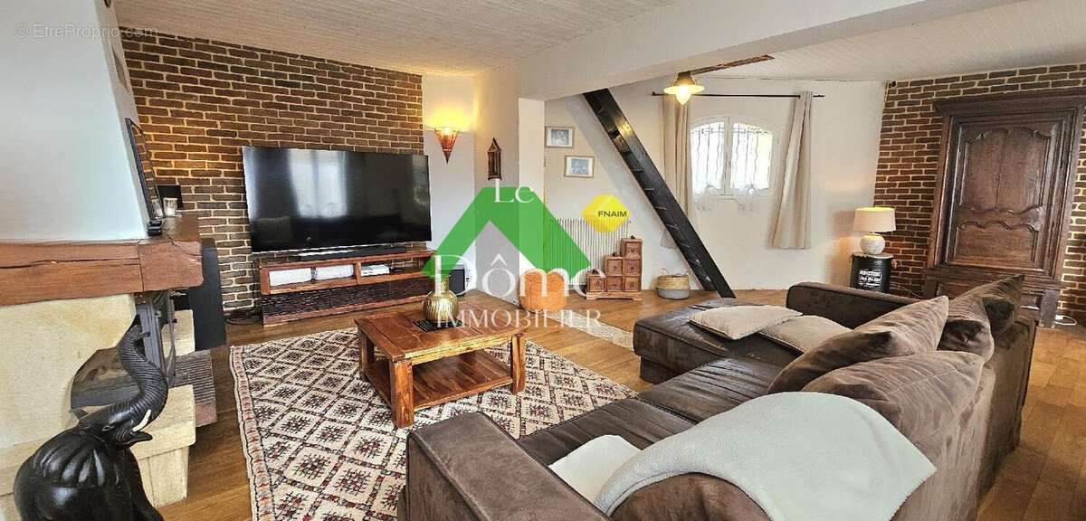 Maison à SAINT-CREPIN-IBOUVILLERS