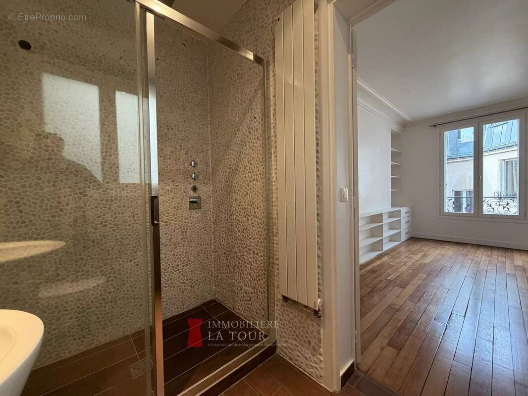 Appartement à PARIS-6E