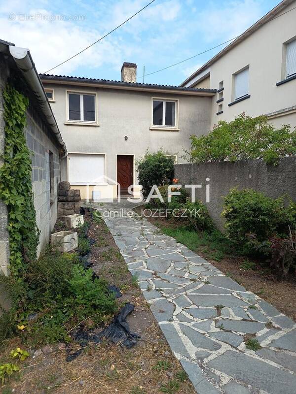 Photo 1 - Maison à AGNY