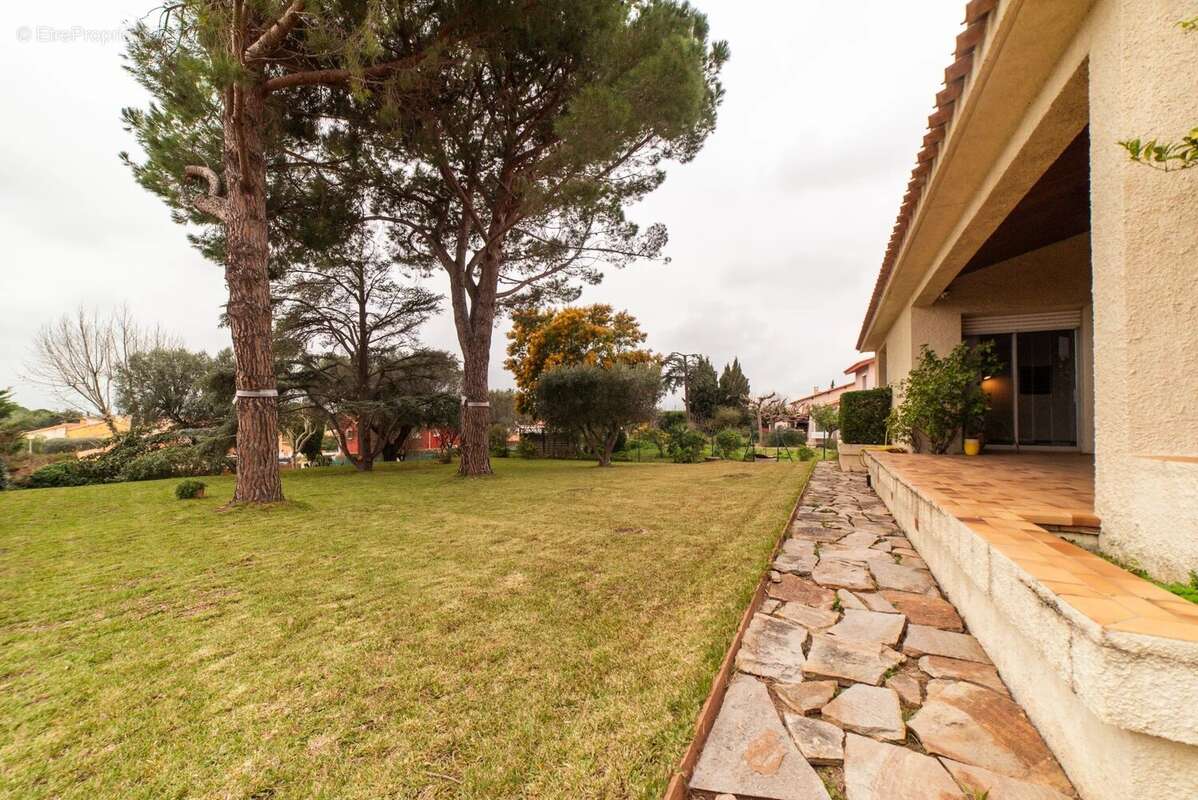 Maison à CABESTANY
