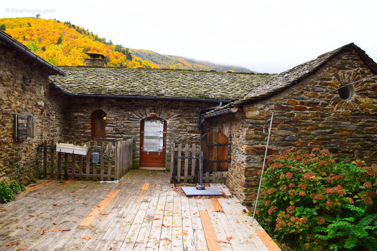 Maison à SAINT-PRIVAT-DE-VALLONGUE