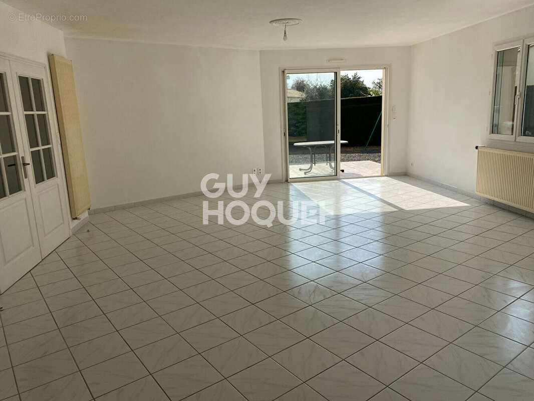 Maison à FONTENAY-LE-COMTE