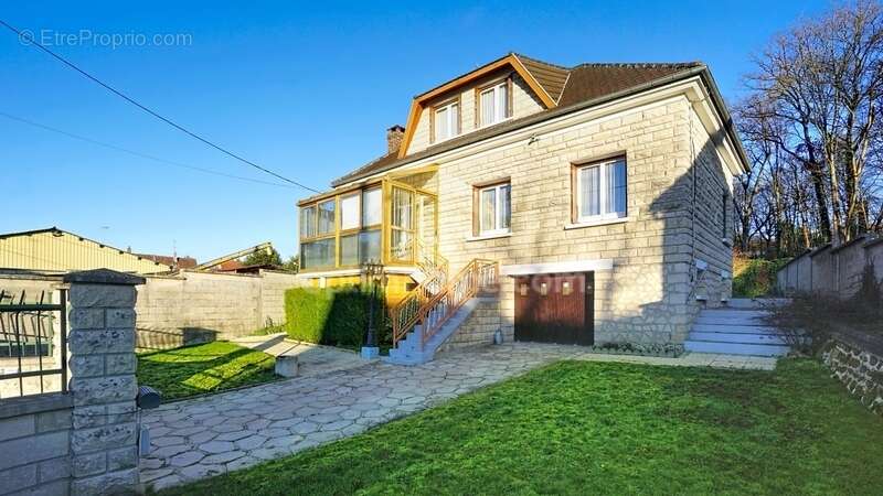 Maison à SENLIS