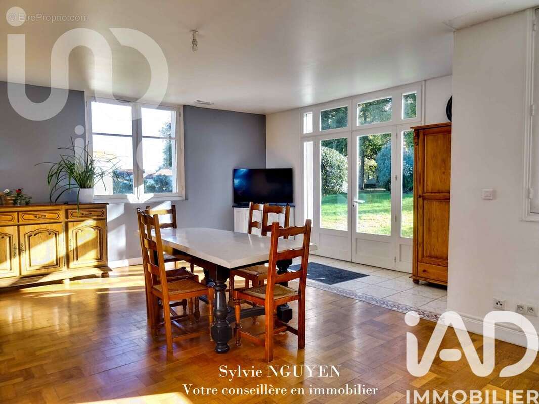 Photo 8 - Maison à VOEUIL-ET-GIGET