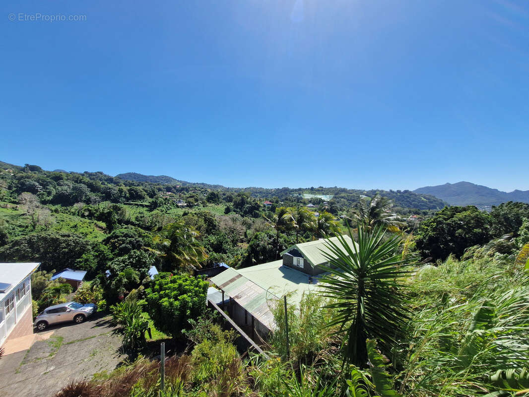 Belle villa F4-F5 à vendre à Saint-Claude avec belle vue montagne en EXCLUSIVITÉ - photo 18