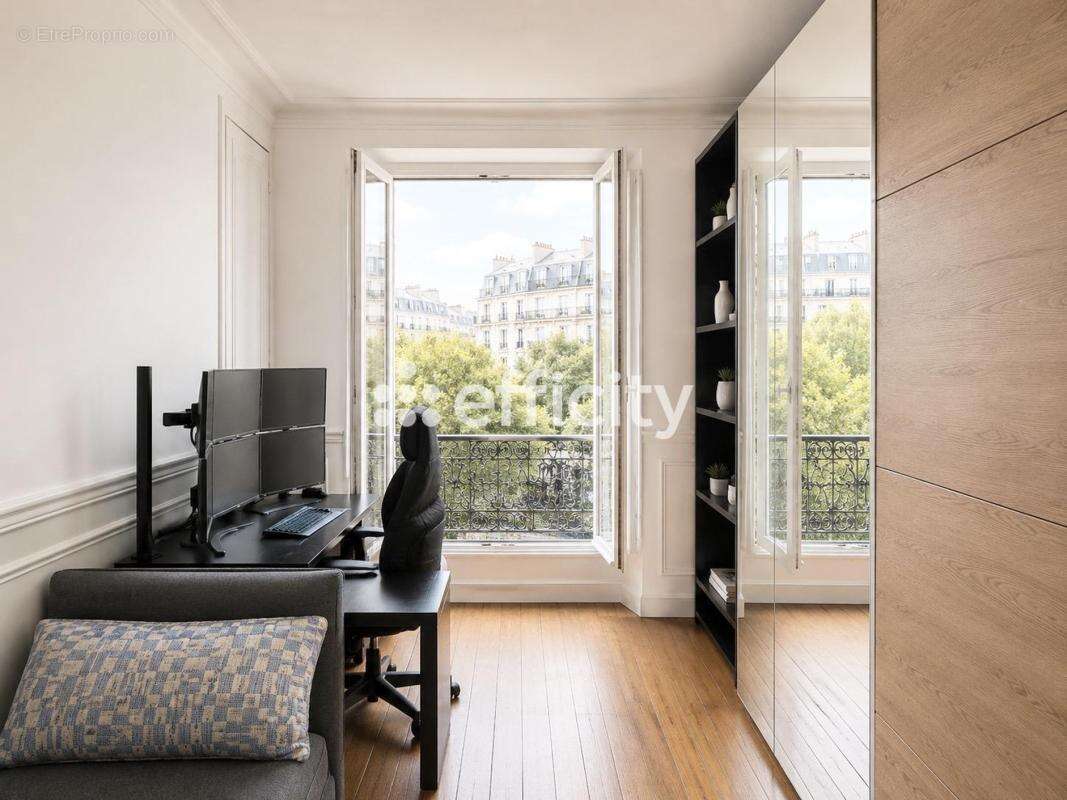 Appartement à ASNIERES-SUR-SEINE