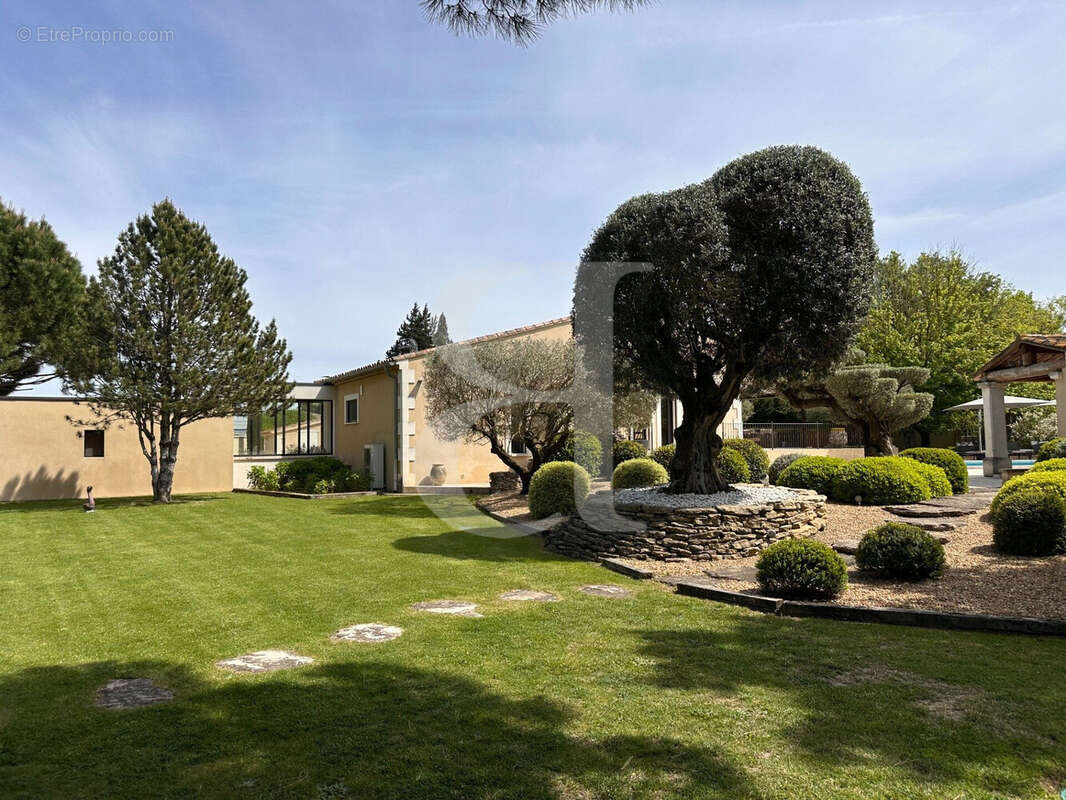 Maison à SAINT-REMY-DE-PROVENCE