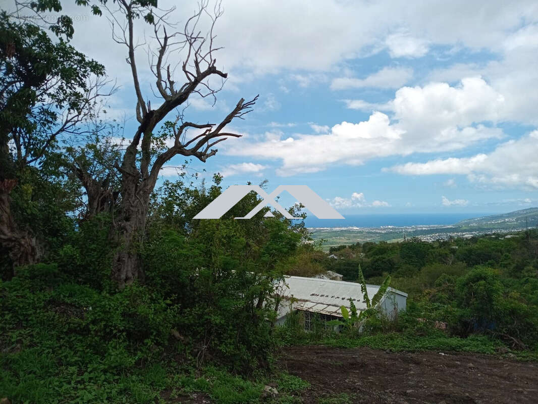 coté vue vers le port - Terrain à SAINT-PAUL