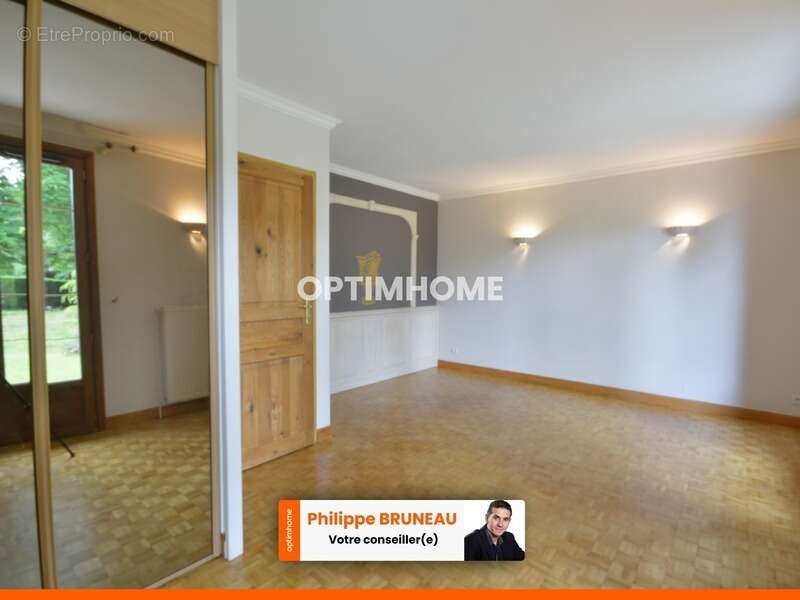 Maison à SYLVAINS-LES-MOULINS