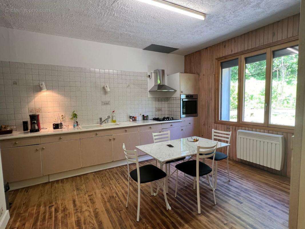Maison à VERRERIES-DE-MOUSSANS