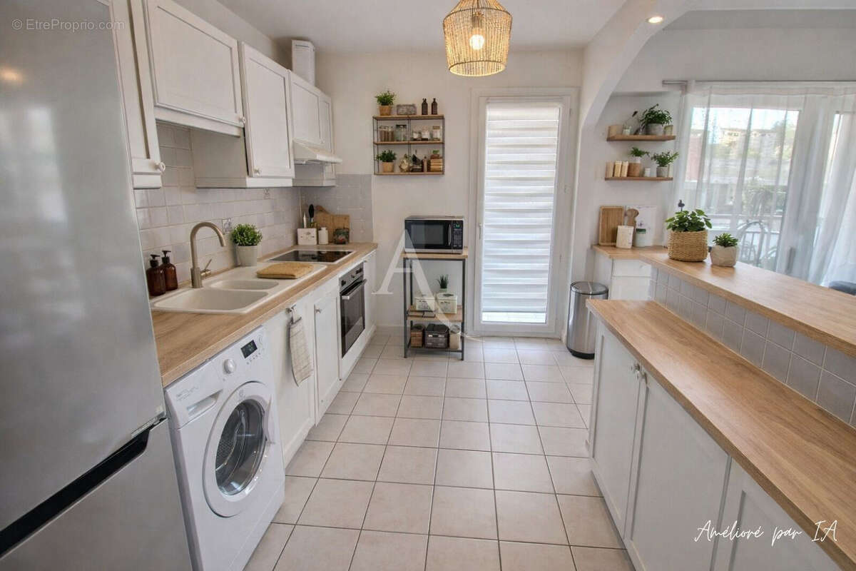Appartement à CARQUEIRANNE