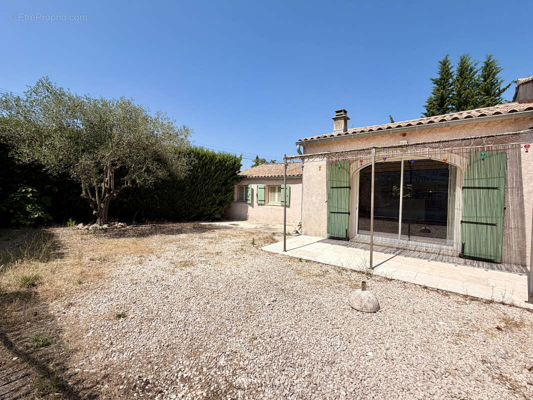 A 5 min de vaison - villa de plain pied avec jardin et piscine - photo 16