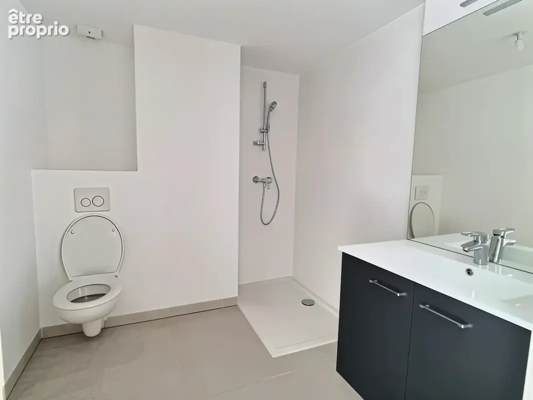 Studio avec terrasse dans une résidence sécurisée - photo 3