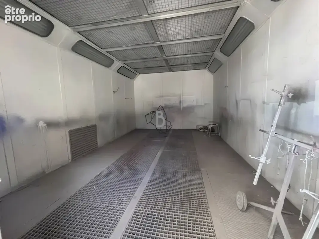 Local professionnel - 300 m2 - REQUISTA - photo 5