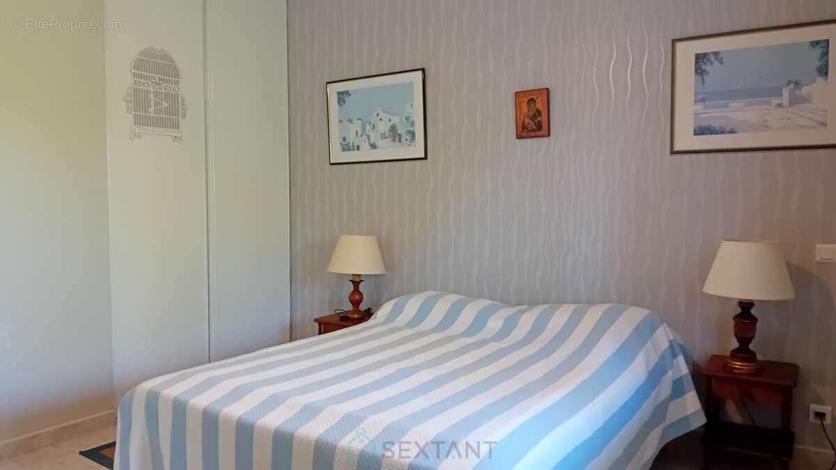 Maison à SAINT-SULPICE-DE-ROYAN