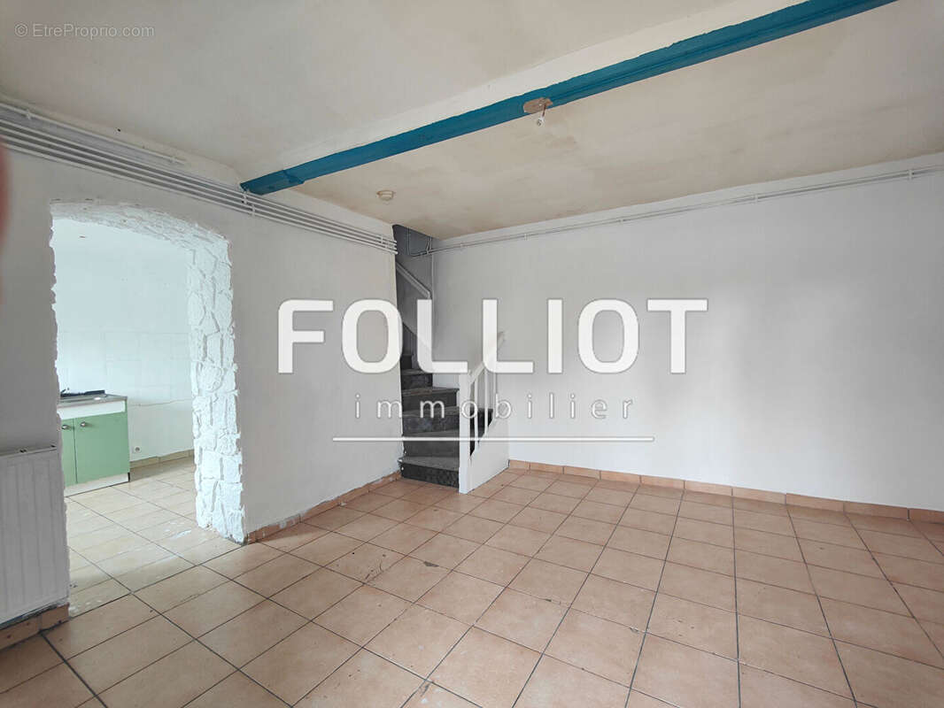 Maison à SAINT-GEORGES-MONTCOCQ