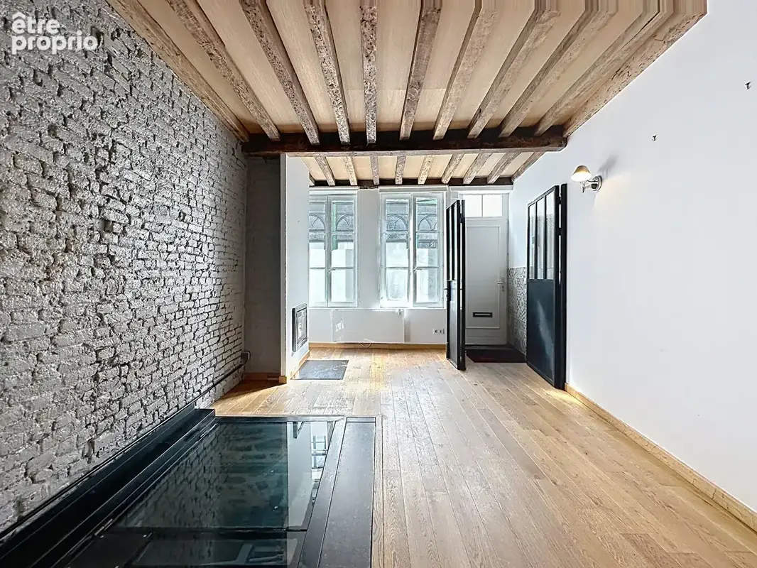 Vieux Lille, superbe maison du 18 ième entièrement rénovée de 110 m², 3 chambres, terrasse , cave - photo 2