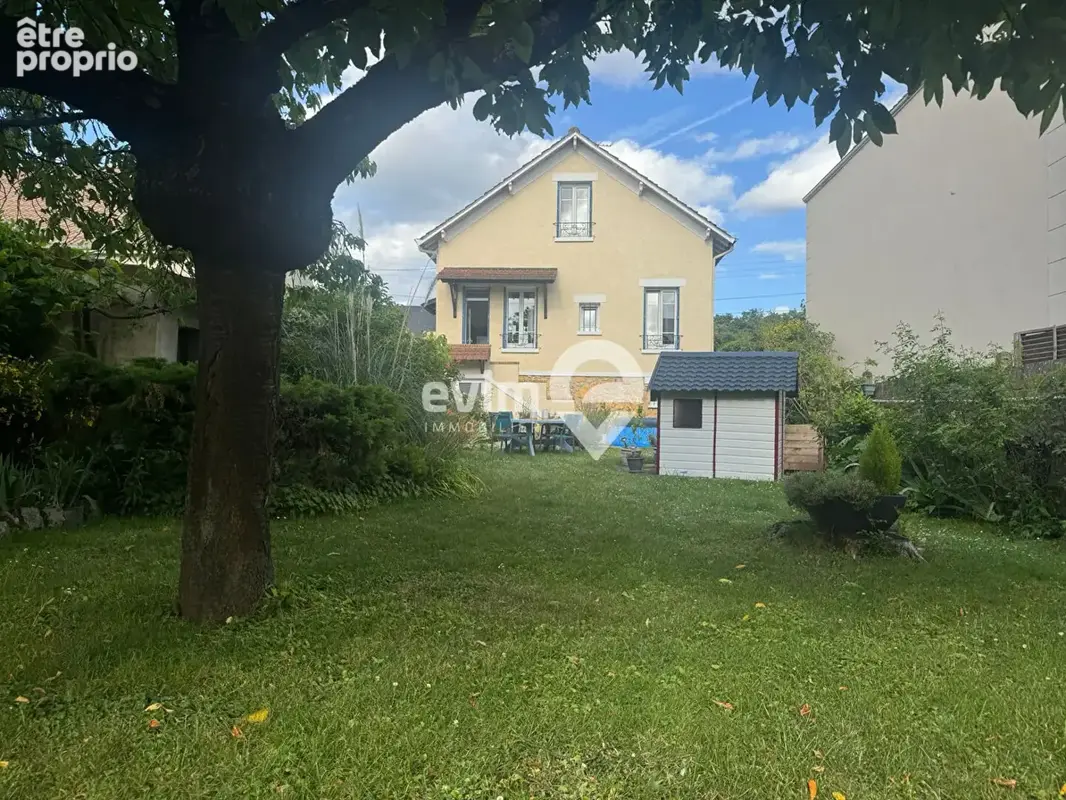 Photo Maison à Mery-Sur-Oise au prix de 459 000€