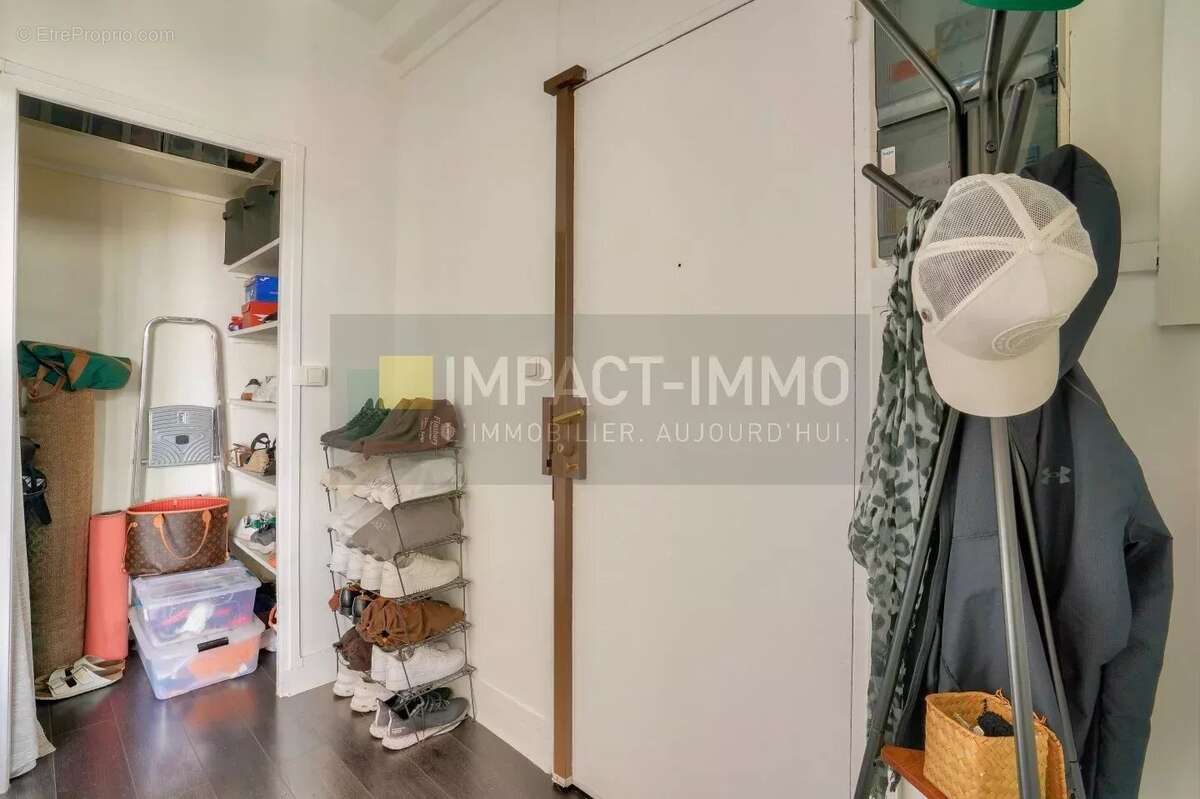 Appartement à NEUILLY-SUR-SEINE